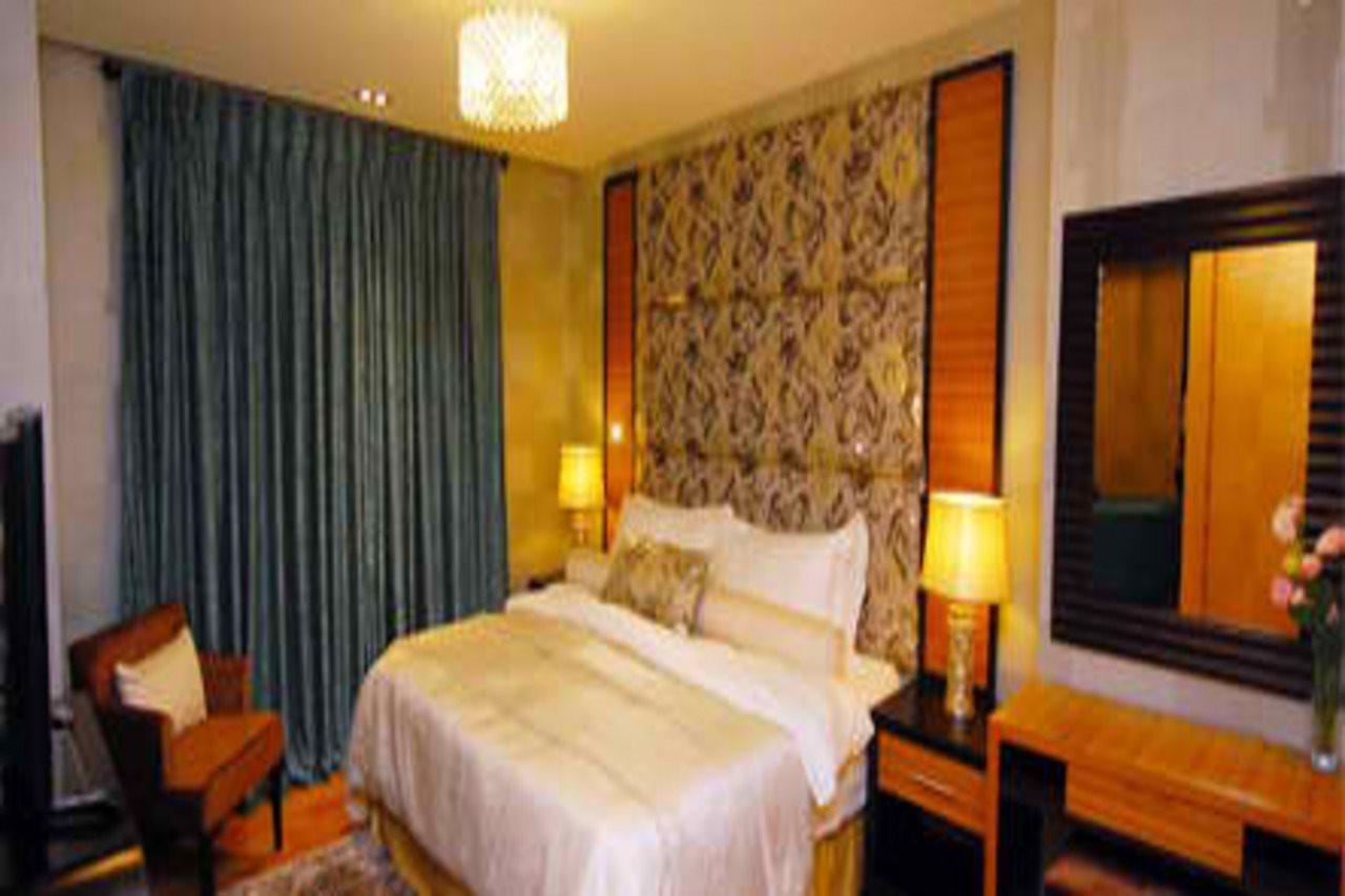 The Royal Mandaya Hotel Davao Экстерьер фото